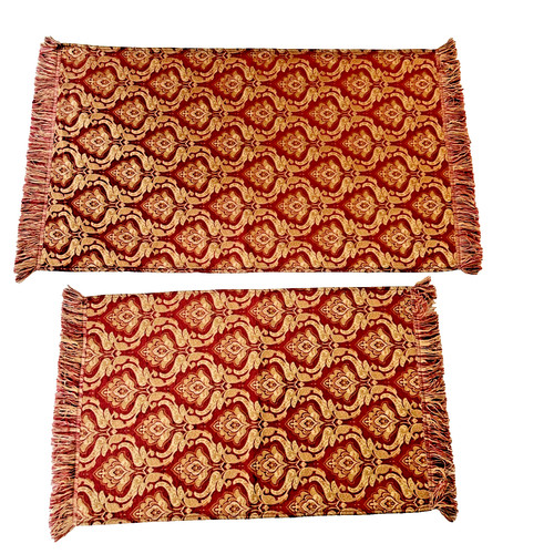 Burgandy and gold patterned - gold,